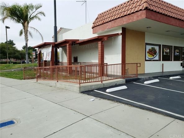 1040 W 40th St, San Bernardino, CA 92407